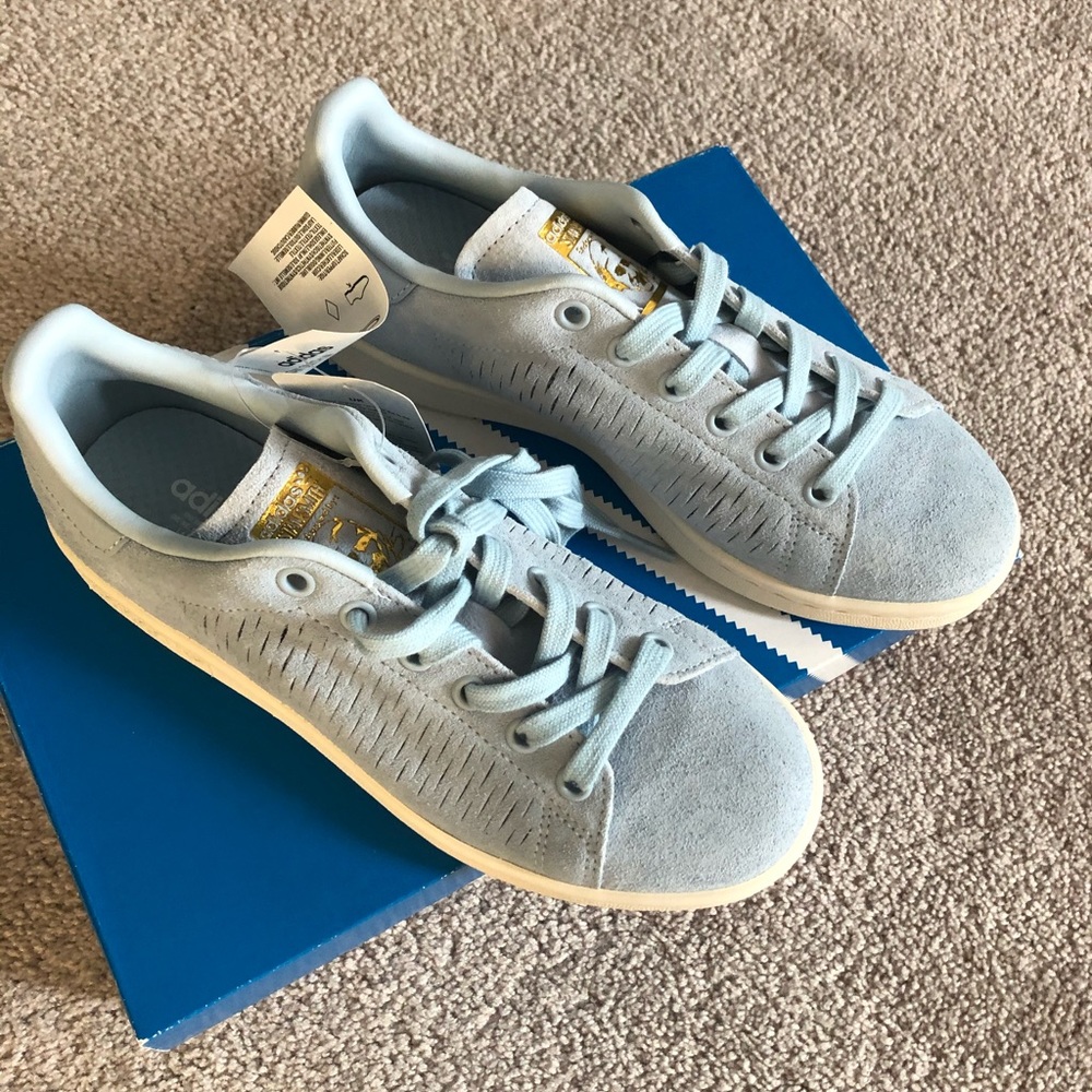 Adidas Originals-Blue Suede Stan Smith - Picture 1 of 5